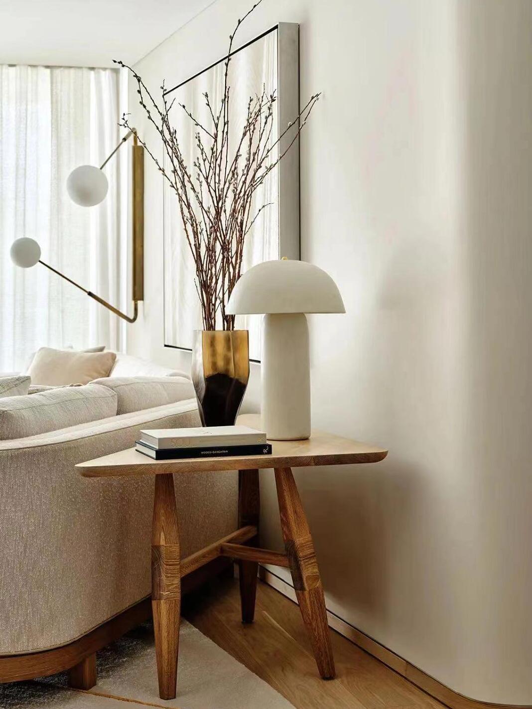 Brolen minimalistisk bordslampa i keramik