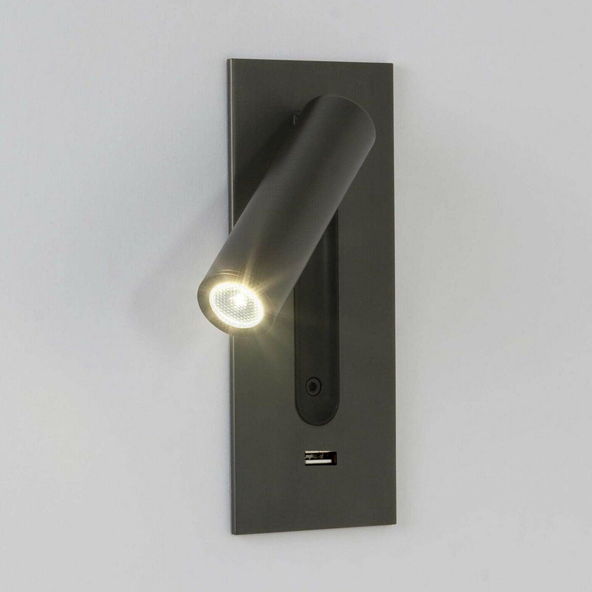 Sothis nútímalegur mínímalískur svartur USB-vegglampi við rúm