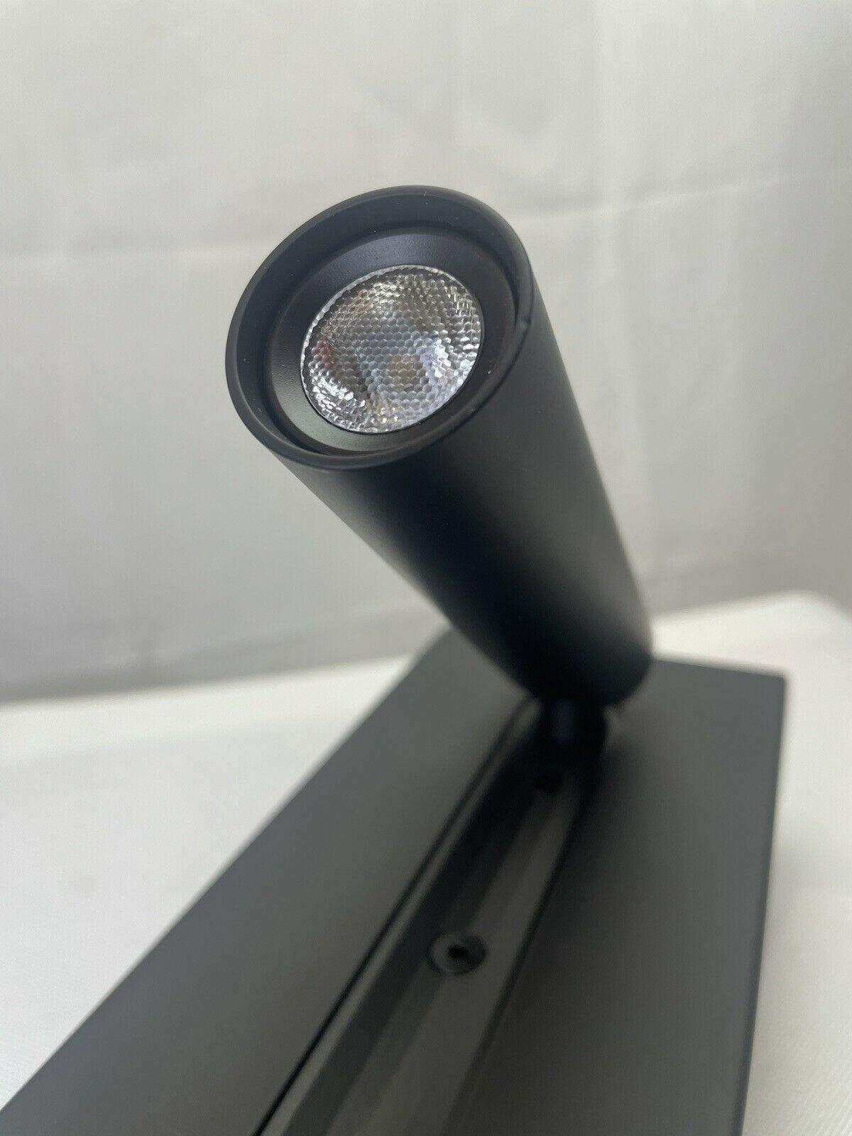 Sothis nútímalegur mínímalískur svartur USB-vegglampi við rúm