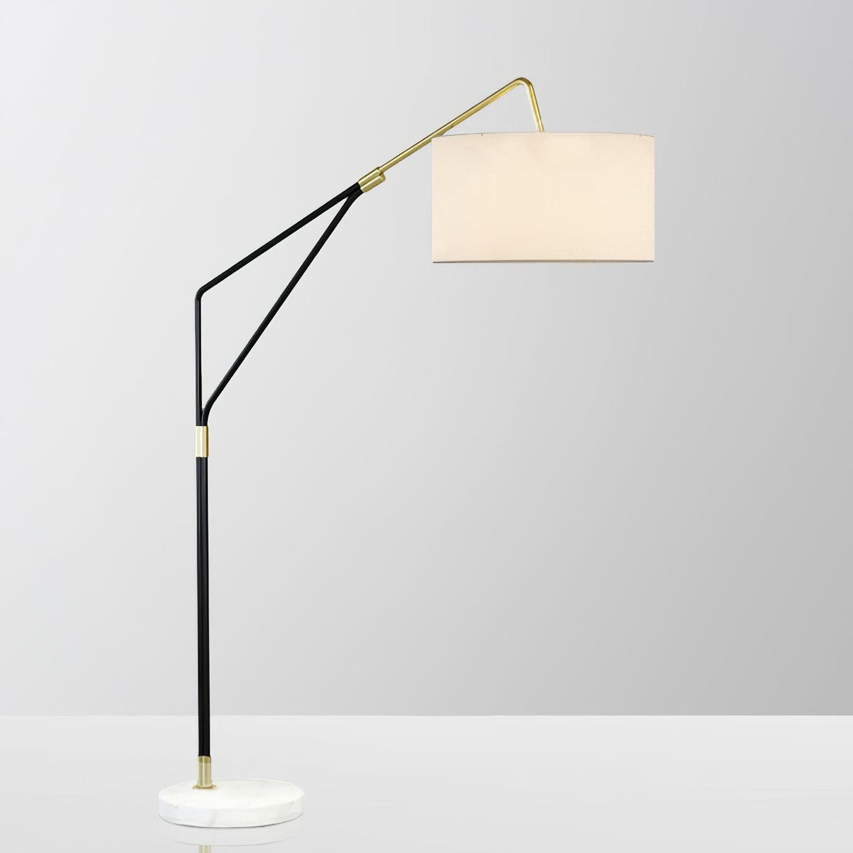 Candeeiro de pé minimalista em mármore Eveny