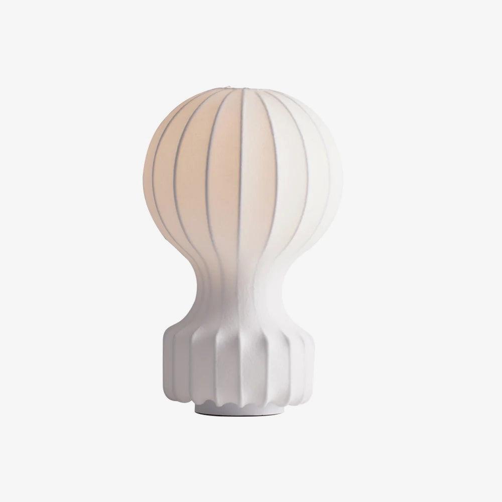 Lirove skulptural bordslampa i stål