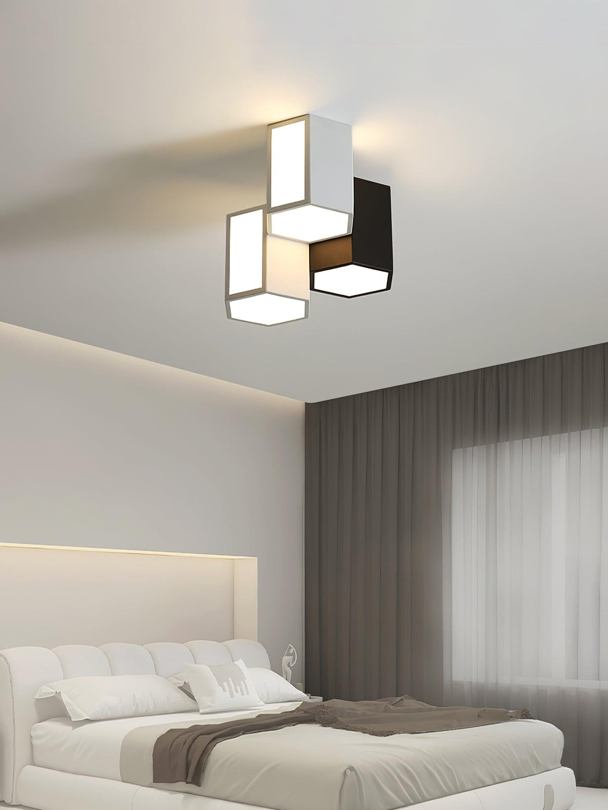 Ilthaisra loftslampe fra Geometric Collection