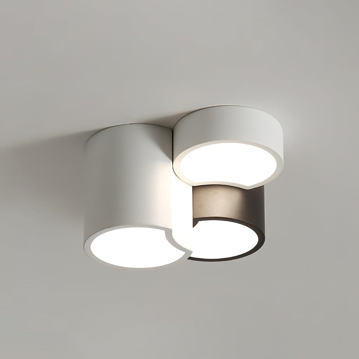 Ilthaisra loftslampe fra Geometric Collection