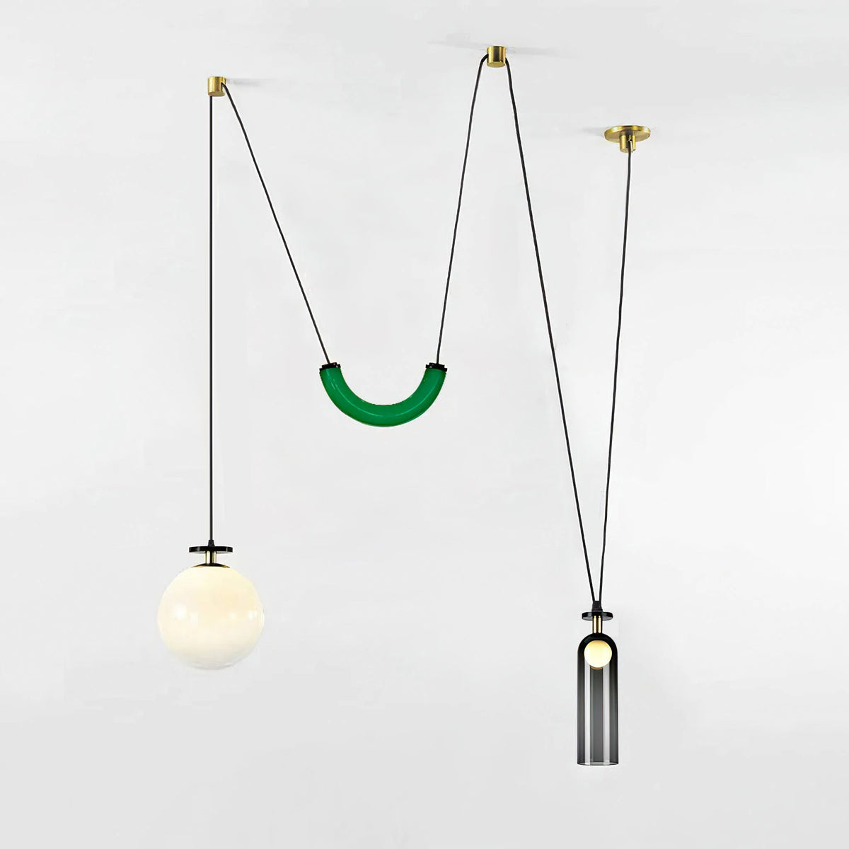 Candeeiro de teto Cirorira com forma geométrica artística