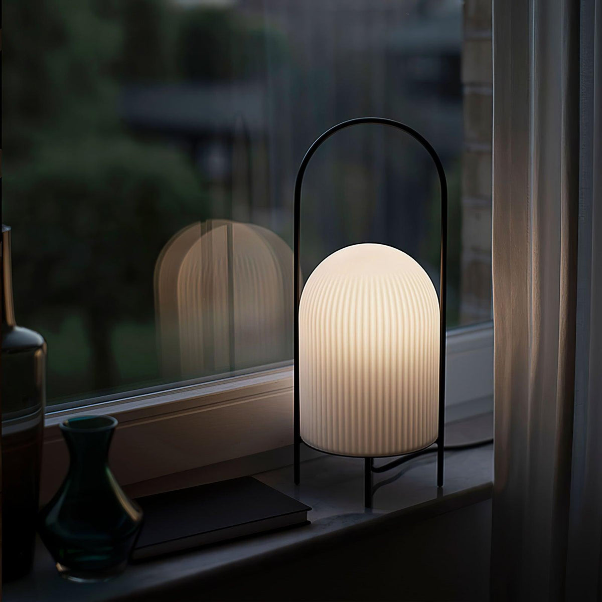 Firaie minimalistinen lasipöytävalaisin