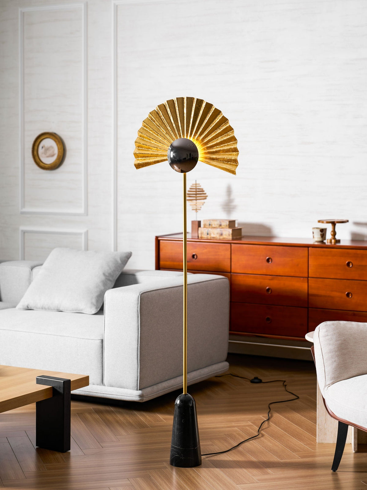 Candeeiro de pé Solvaar Gilded Fan