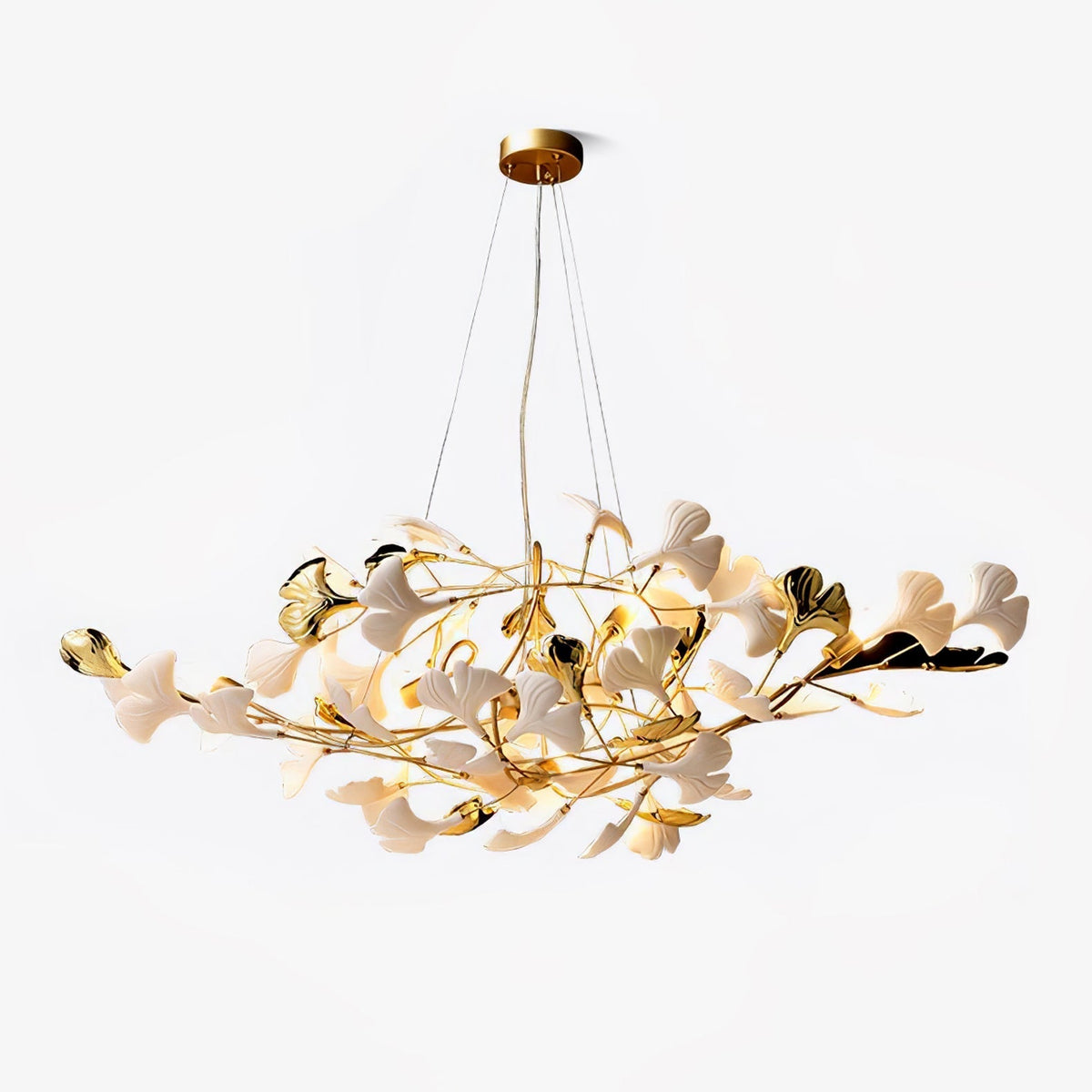 Veveno taklampa Gingko S med kronblad i keramik och mässing
