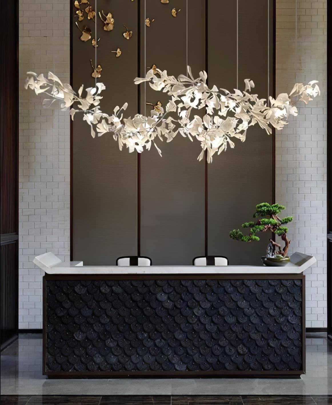 Elorus lysekrone med dobbeltlagskombination af gingko