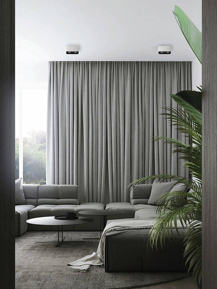Devely spotlampe til overflademontering med to LED-lyskilder, kantet minimalistisk
