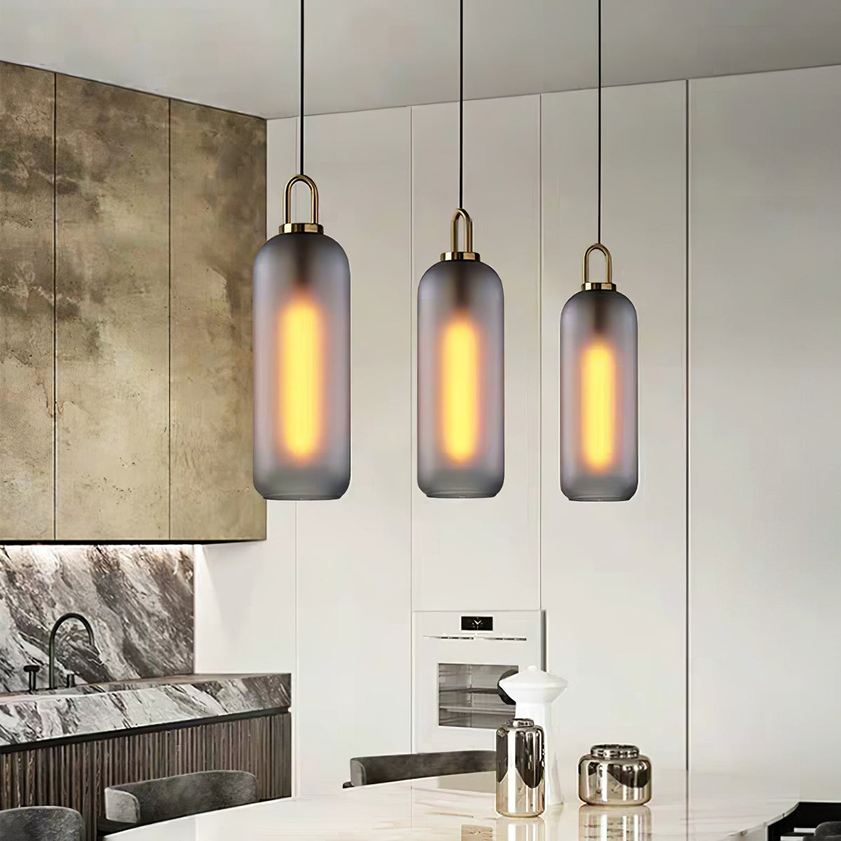 Sevelo pendel i matteret glas, swag-design, justerbar