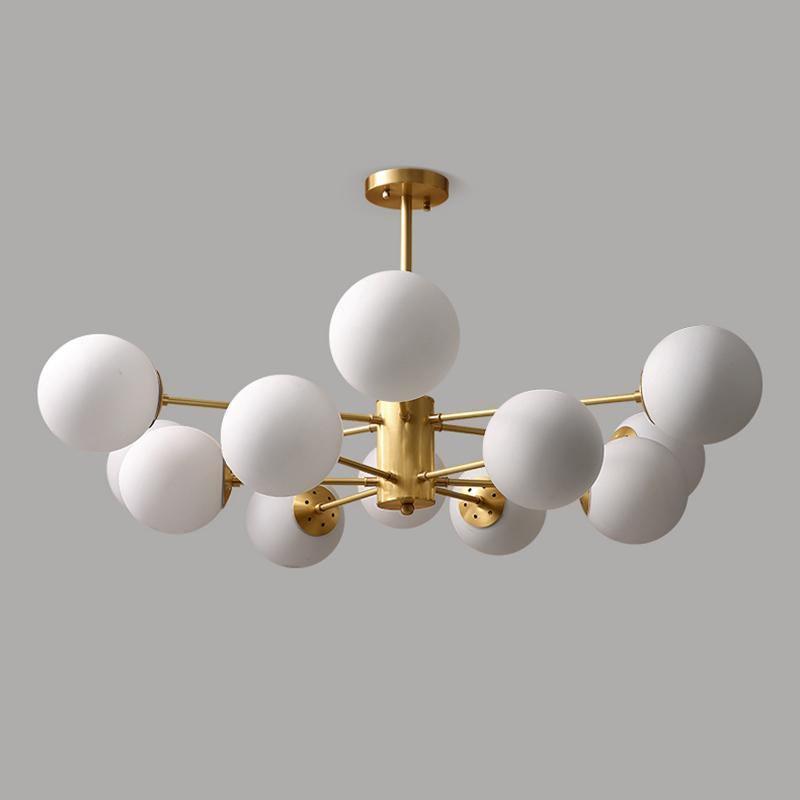Lustre Eshlen de latão e vidro opalino