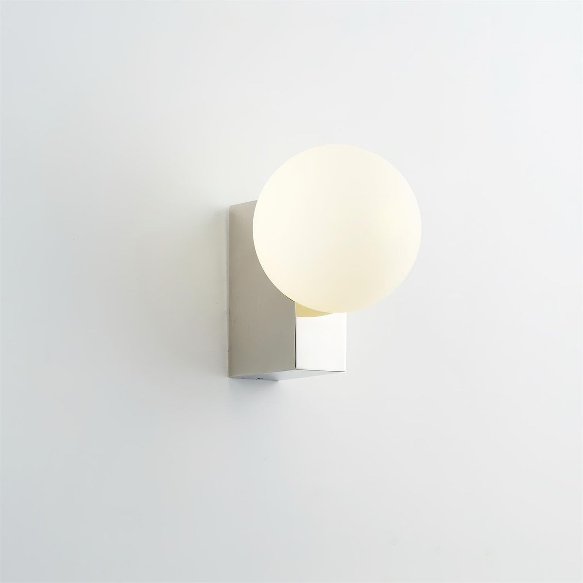 Luminaya vägglampa