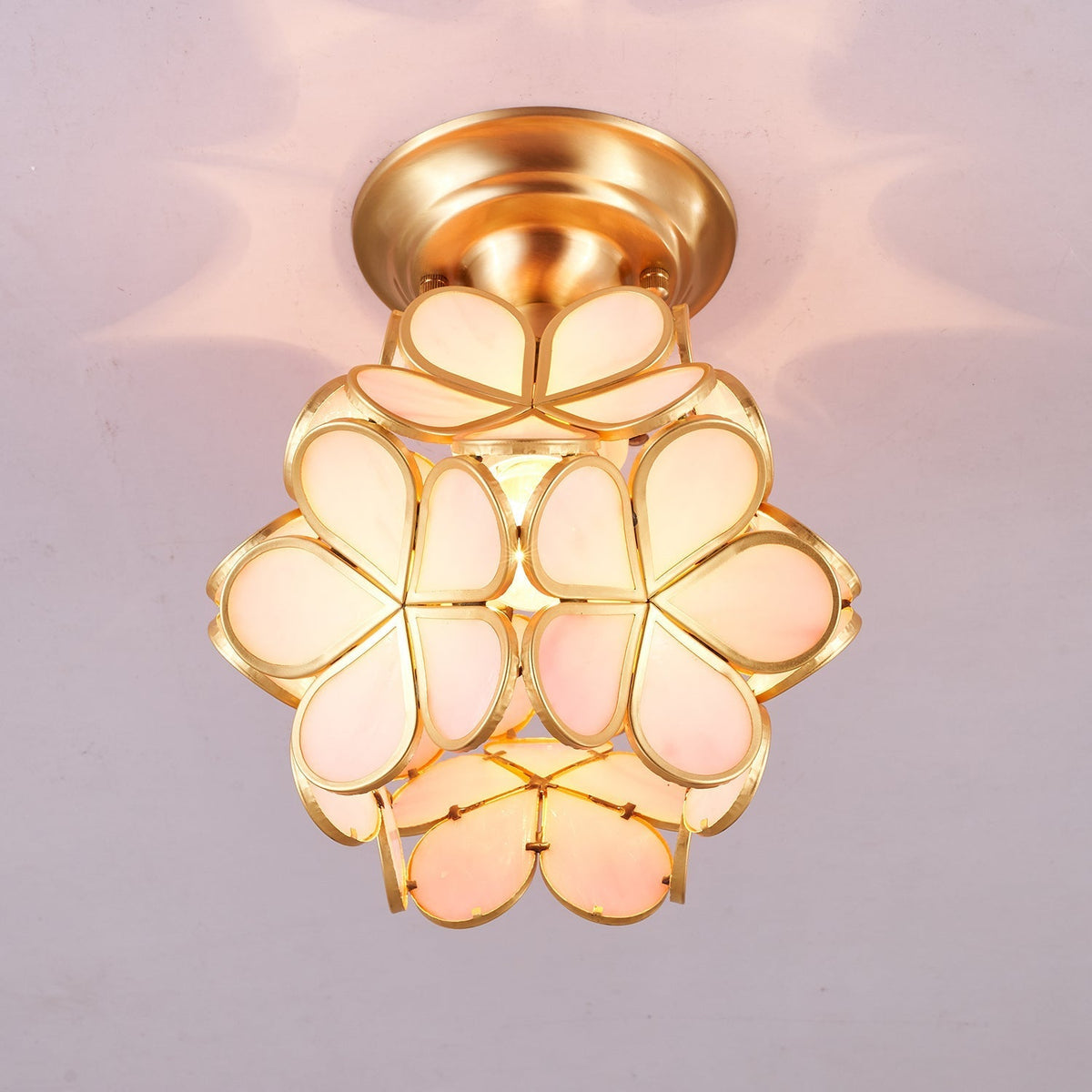 Ullaeiel postmoderne luksusloftlampe med gyldent glas og blomsterdesign