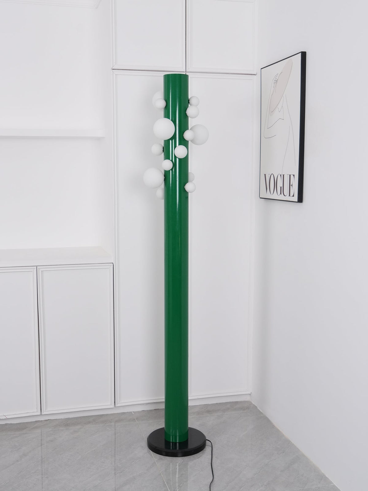 Ortaliel-gulvlampe i marmor