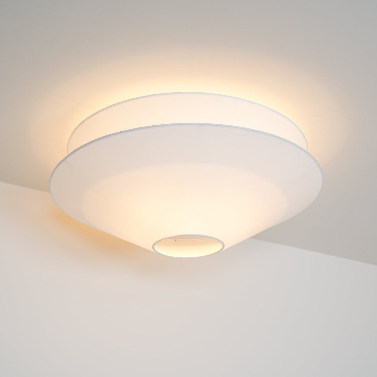 Ealo nordisk kunstnerisk loftslampe i stof