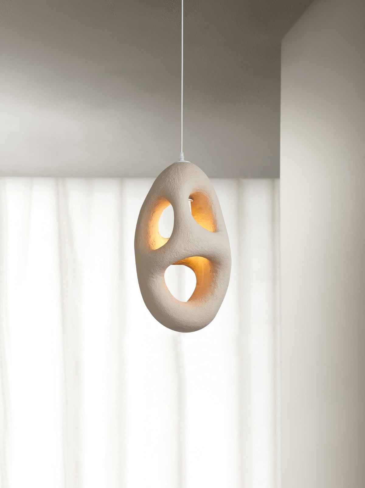 Evenu beige kunstnerisk pendellampe
