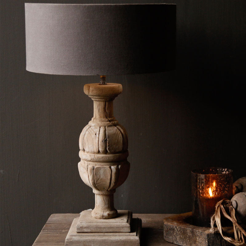 Velelelle-bordlampe