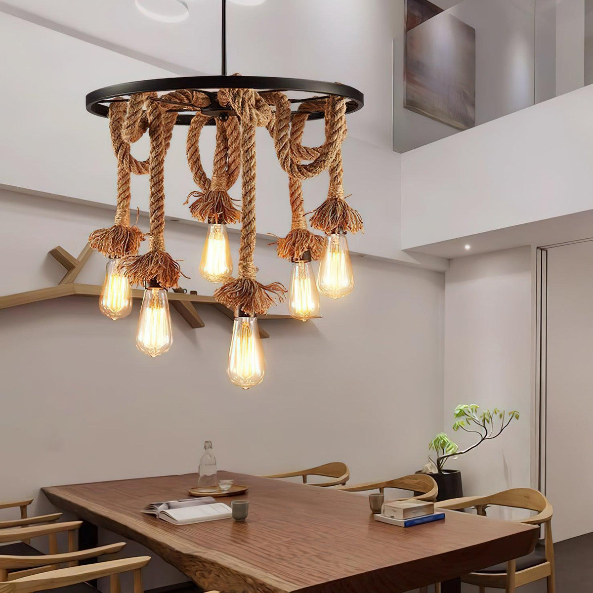 Soluaine-loftslampe med industrielt hampereb og seks fatninger
