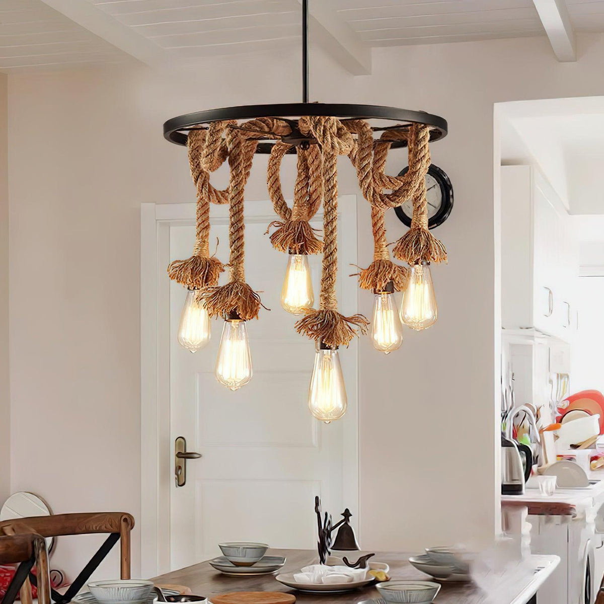 Soluaine-loftslampe med industrielt hampereb og seks fatninger