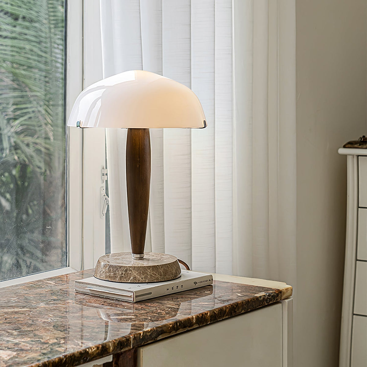 Candeeiro de mesa Emerson em madeira