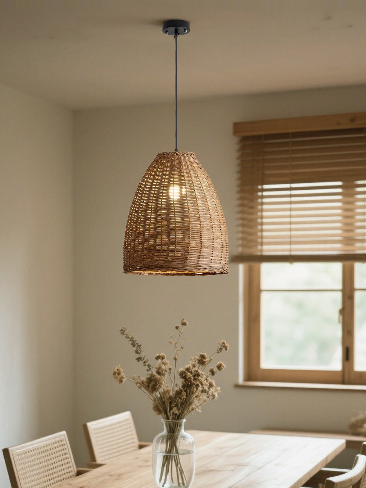 Jarrowcombe-pendellampe i flettet rattan