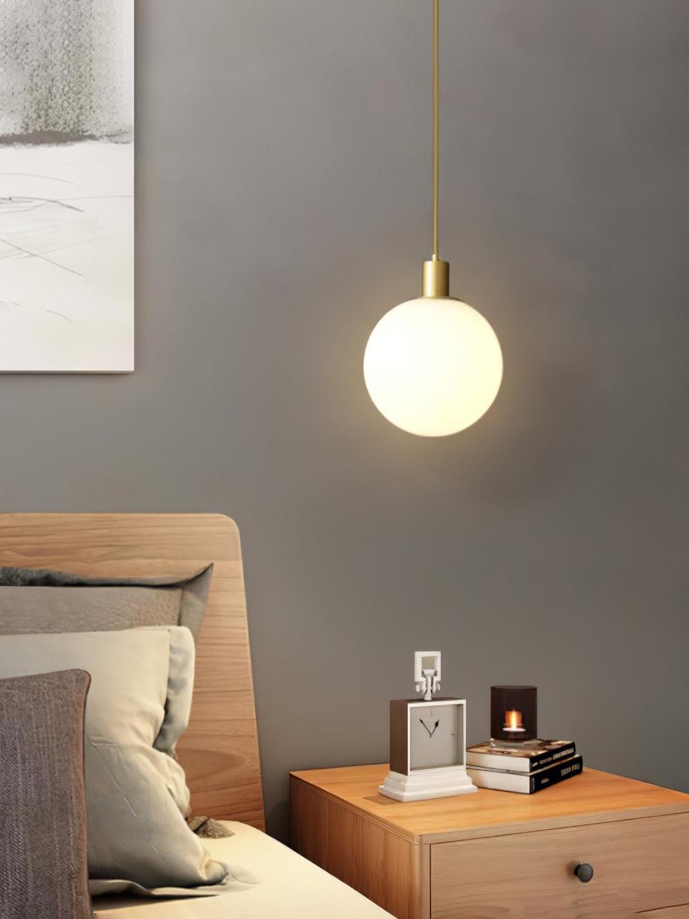 Orbita minimalistisk pendellampa i mässing