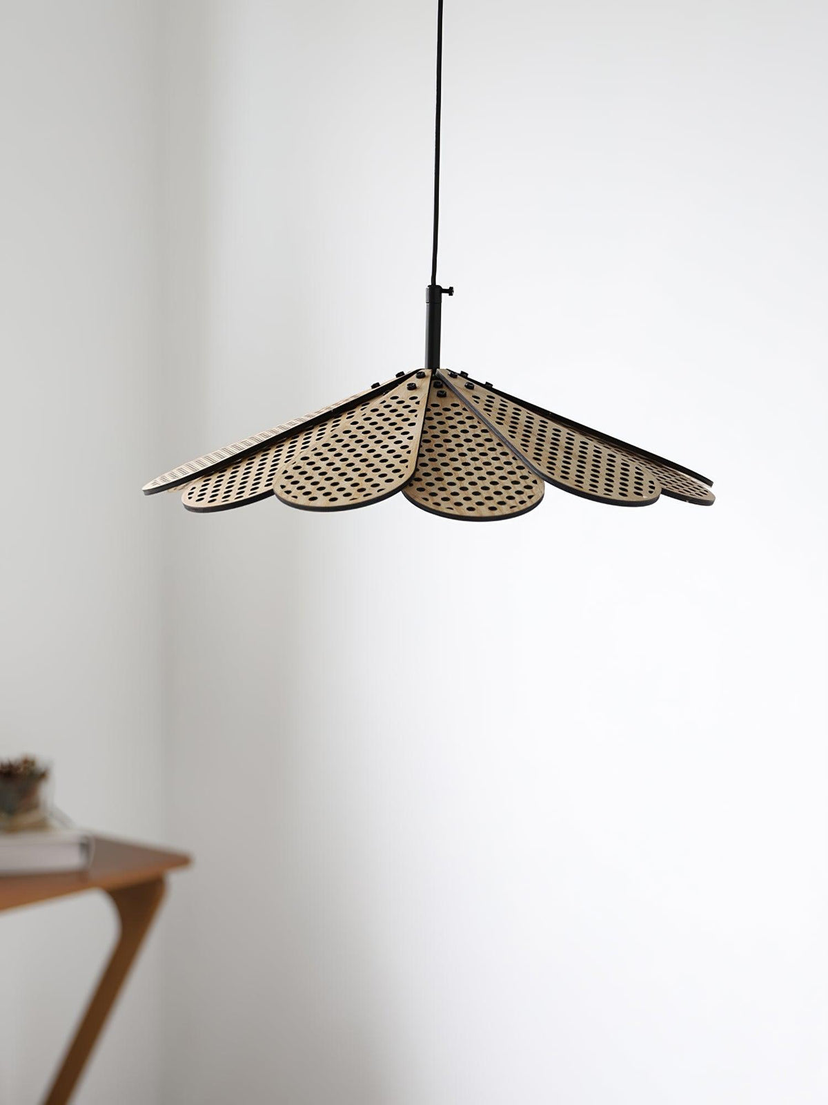 Zevarus Nordic Art Wabi-Sabi -puuvalaisin