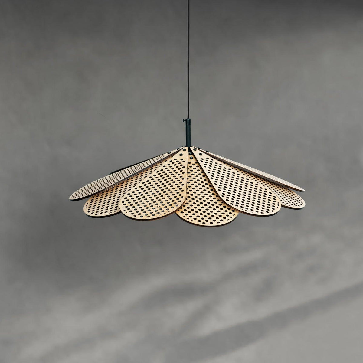 Zevarus Nordic Art Wabi-Sabi -puuvalaisin