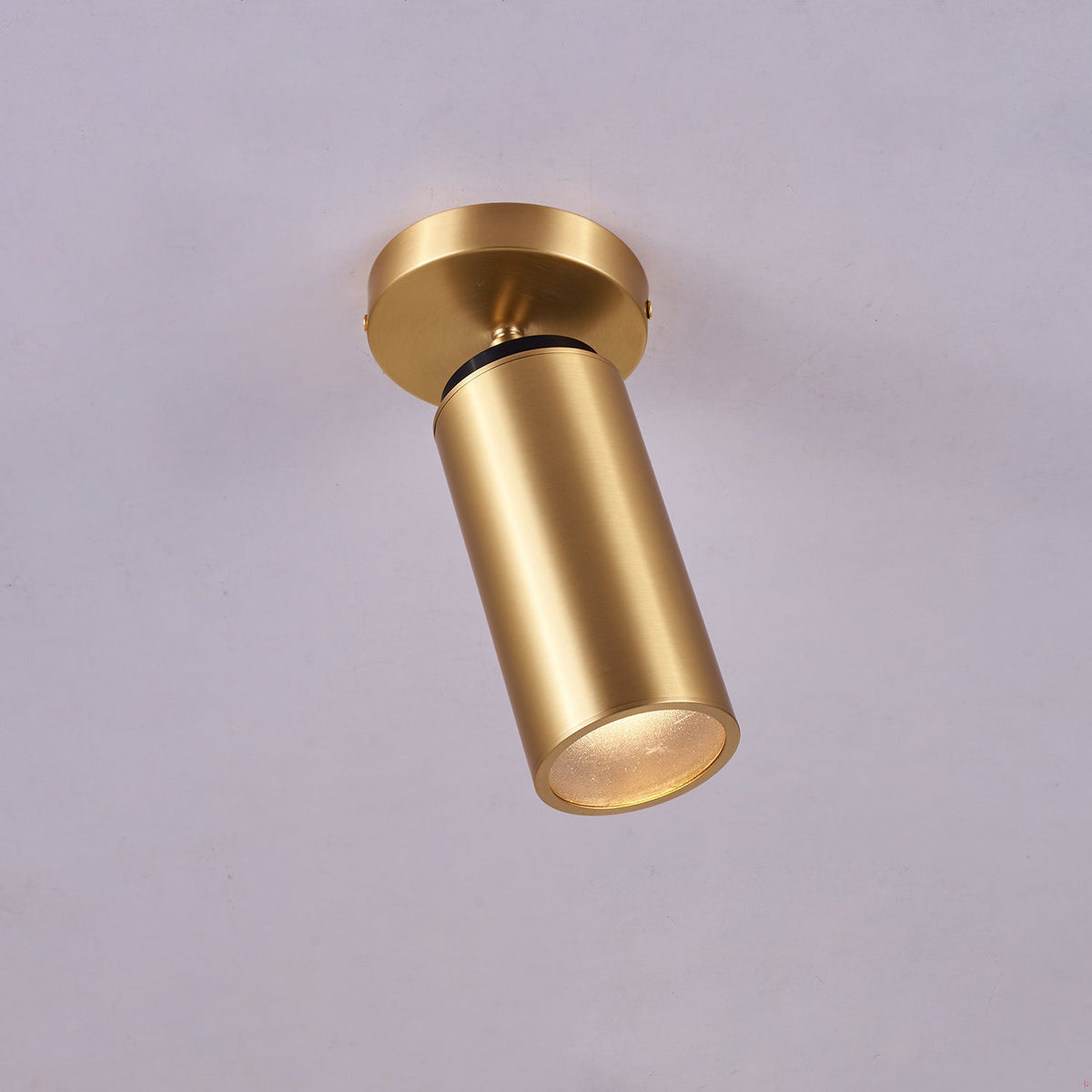 Candeeiro de teto com foco em latão, moderno minimalista Syloran