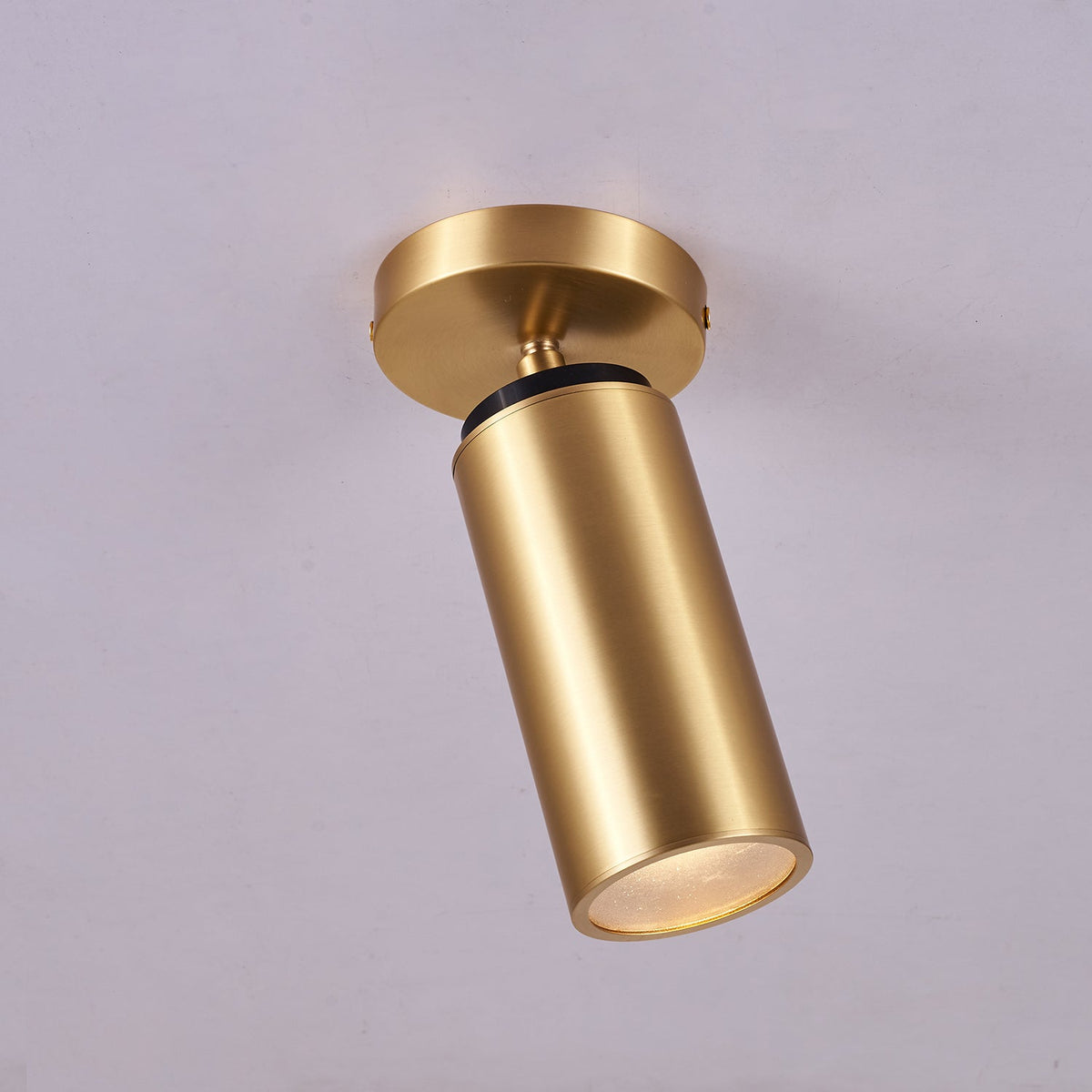 Candeeiro de teto com foco em latão, moderno minimalista Syloran