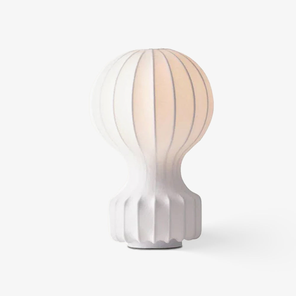 Lirove skulptural bordslampa i stål