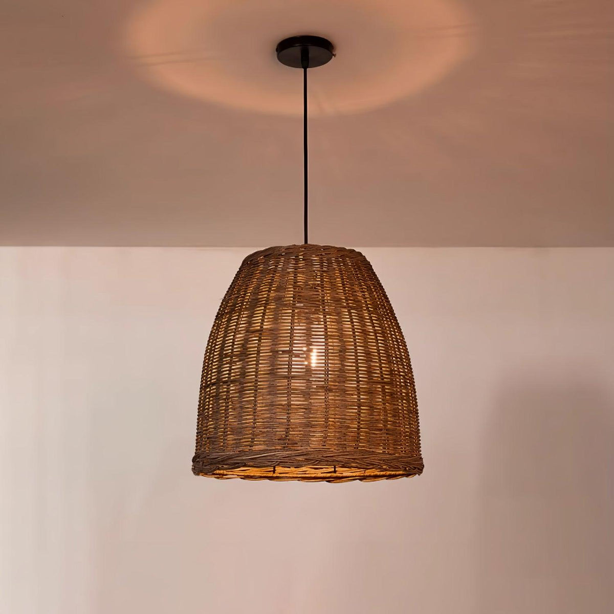 Candeeiro suspenso vintage em vime Wickora