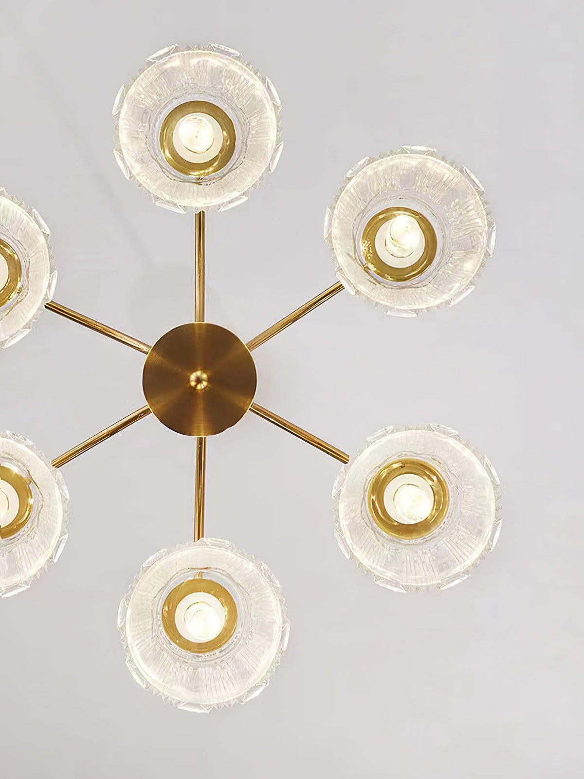 Rostor lysekrone i krystalglas, guld, mid-century