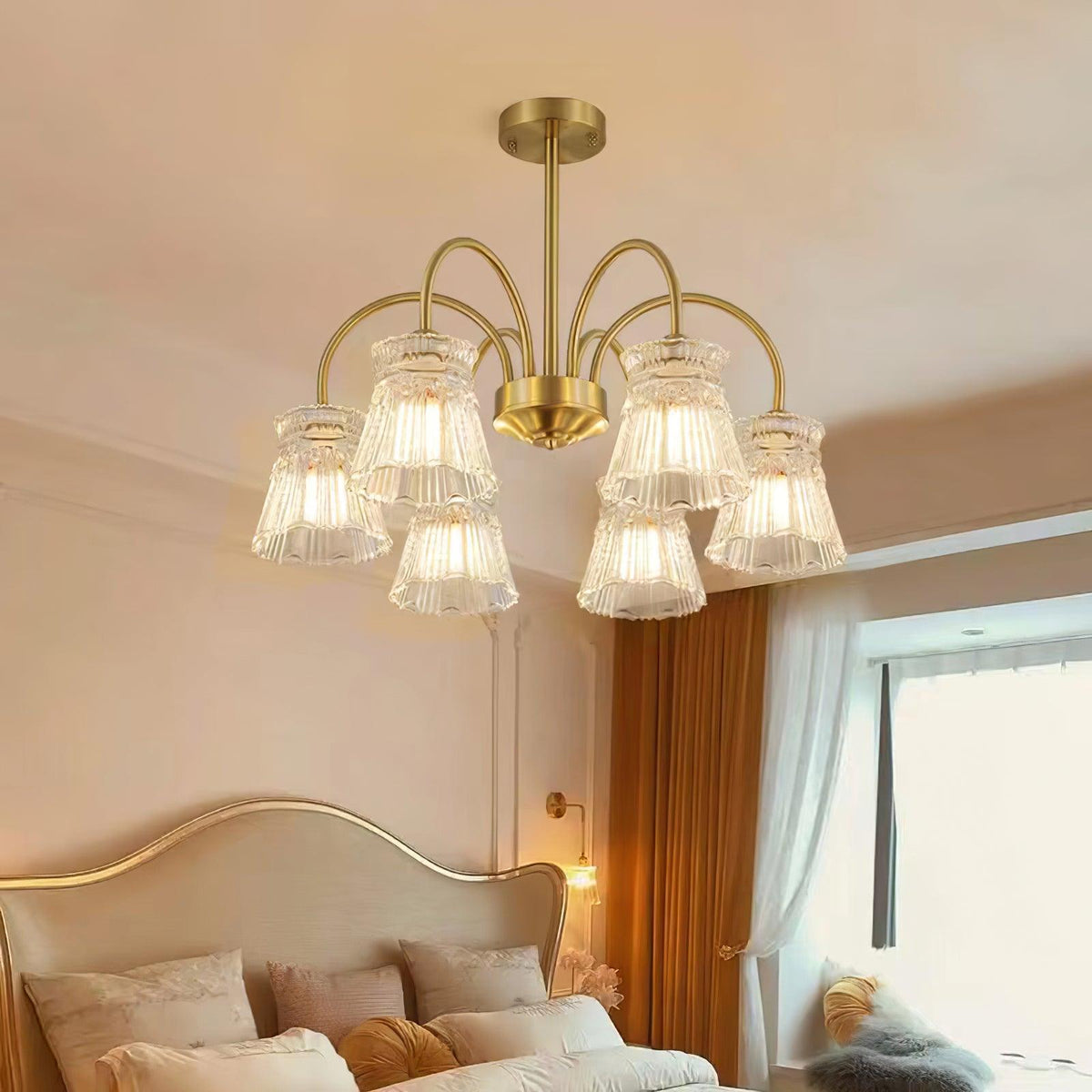 Rostor lysekrone i krystalglas, guld, mid-century