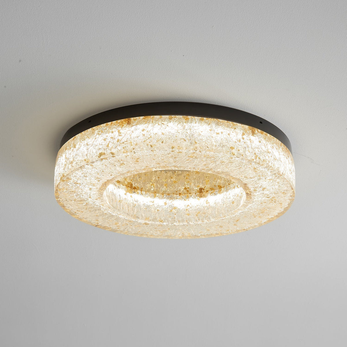 Dovira cirkelformad taklampa i harts med iskrackelerad design