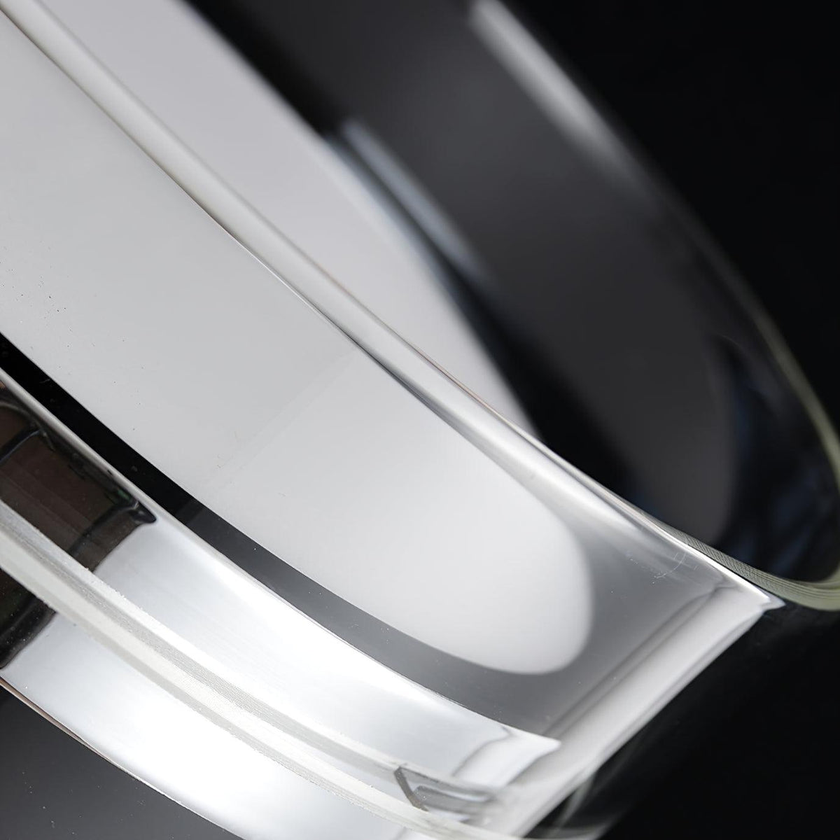 Lioreette bordslampa i krom och glas