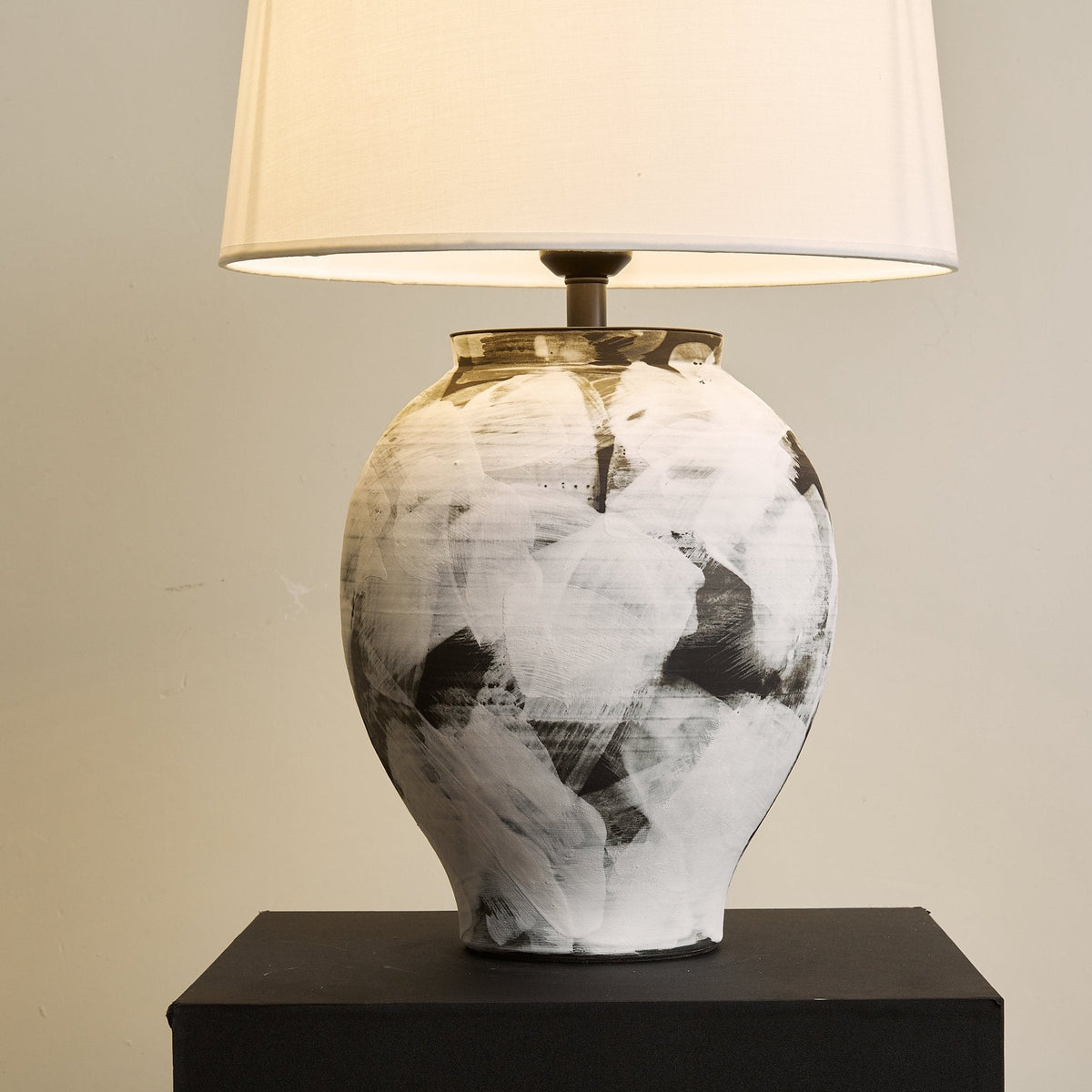 Brush elegant keramisk bordlampe