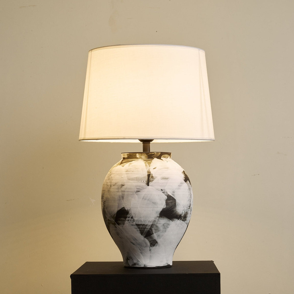 Brush elegant keramisk bordlampe