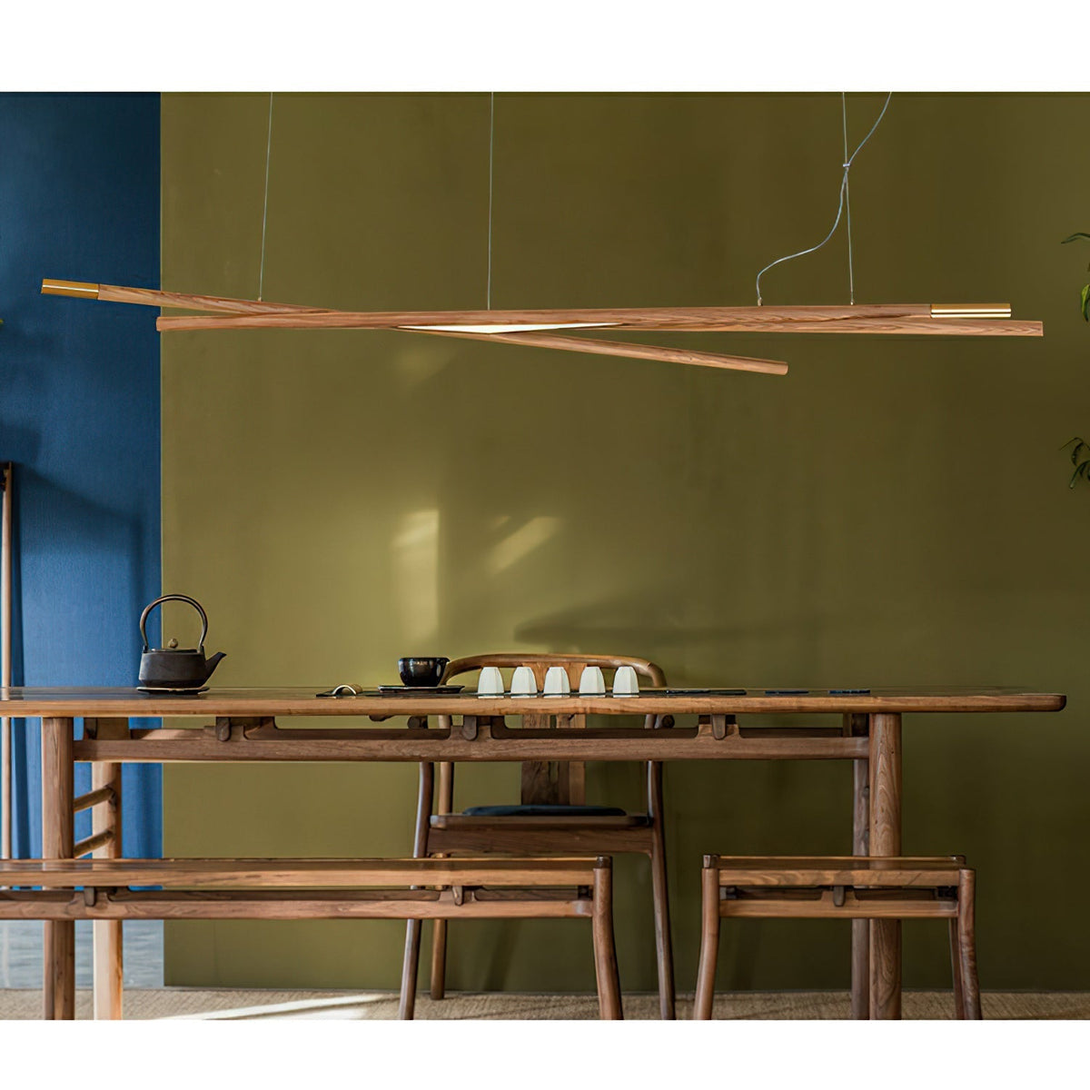 Candeeiro de teto Elvuaine de madeira linear LED