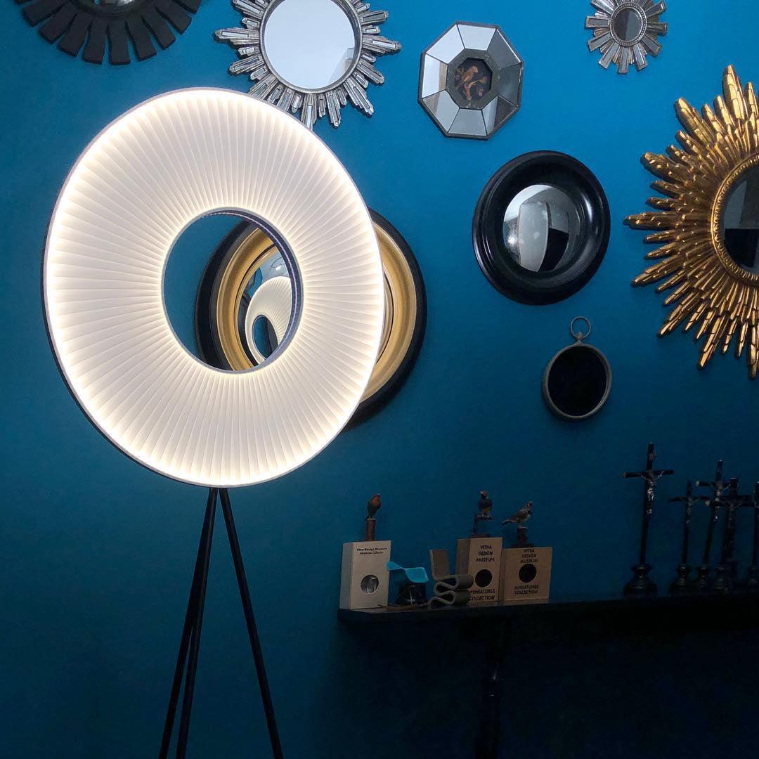 Helen modern golvlampa