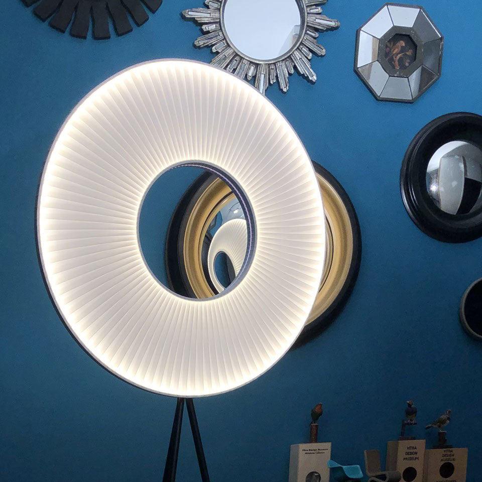 Helen modern golvlampa