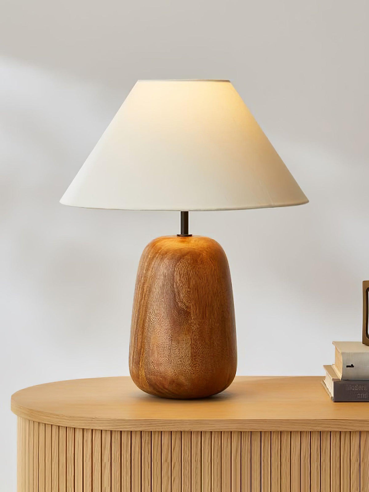 Candeeiro de mesa moderno Syloraya em madeira
