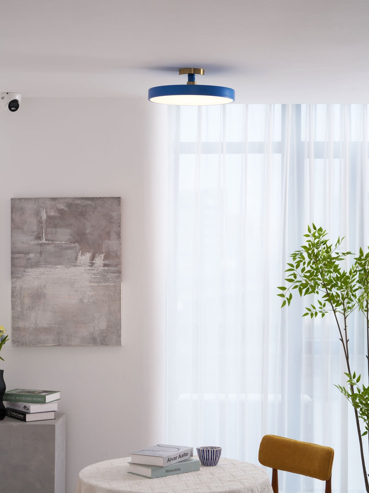 Aureiella moderne loftlampe, plan montering, sort og guld