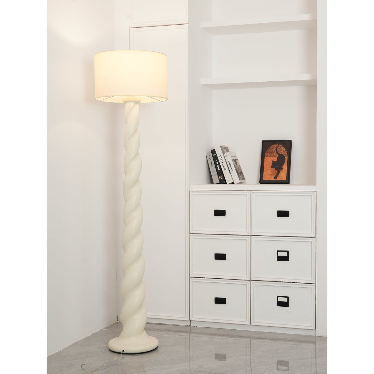 Twylar-gulvlampe