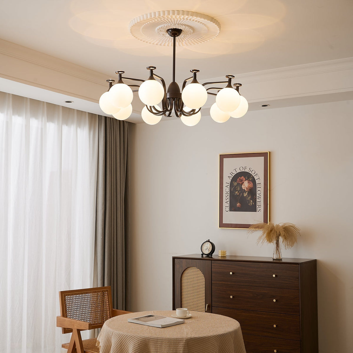 Zotheira elegant vintagekrona i glas