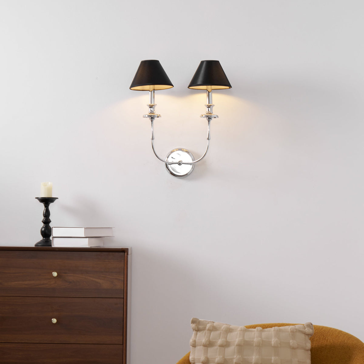 Vägglampa Viraarine