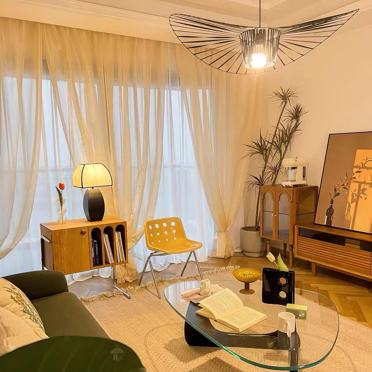 Alux minimalistisk bordslampa i tyg