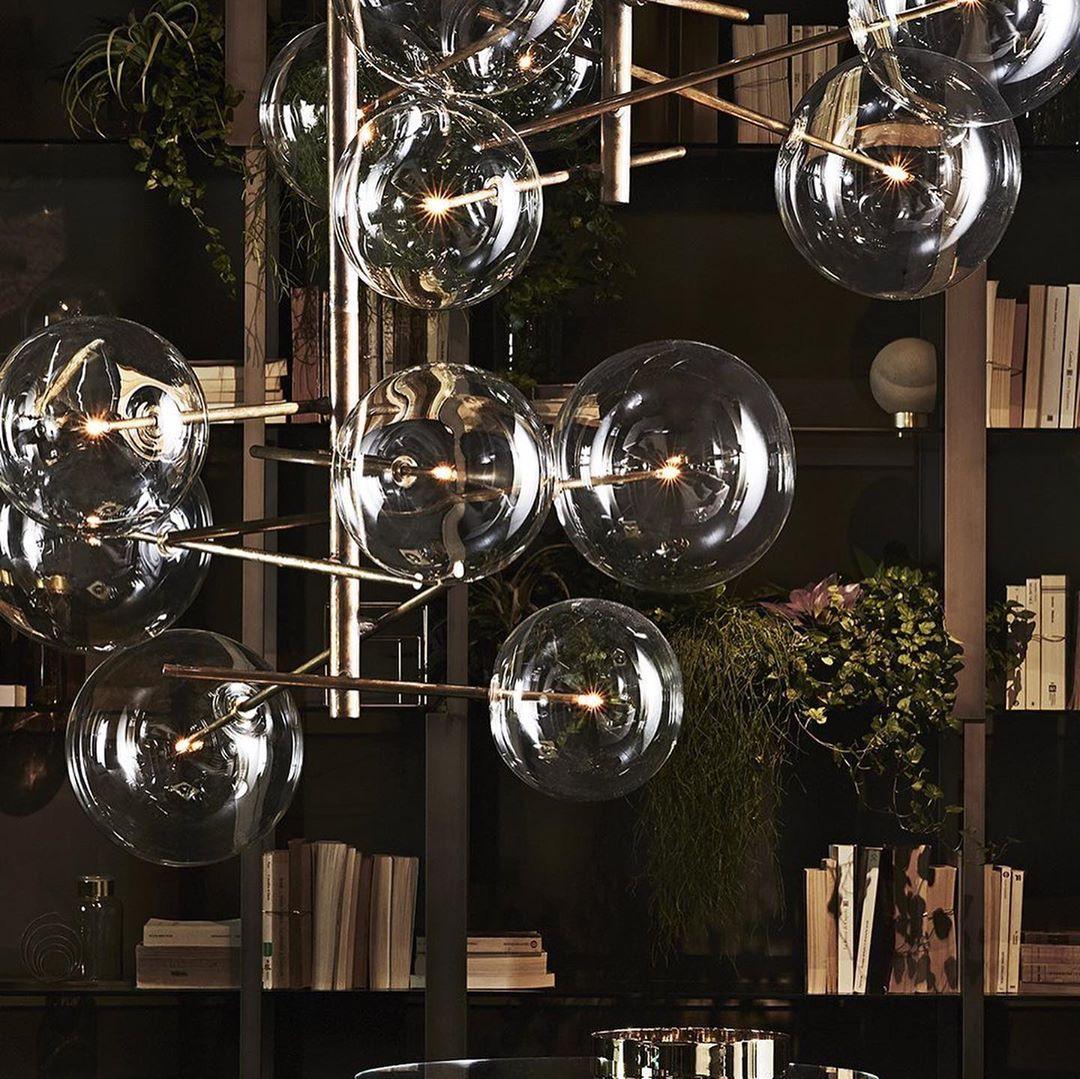 Aveno LED-ljósakróna úr glæru kristalgleri