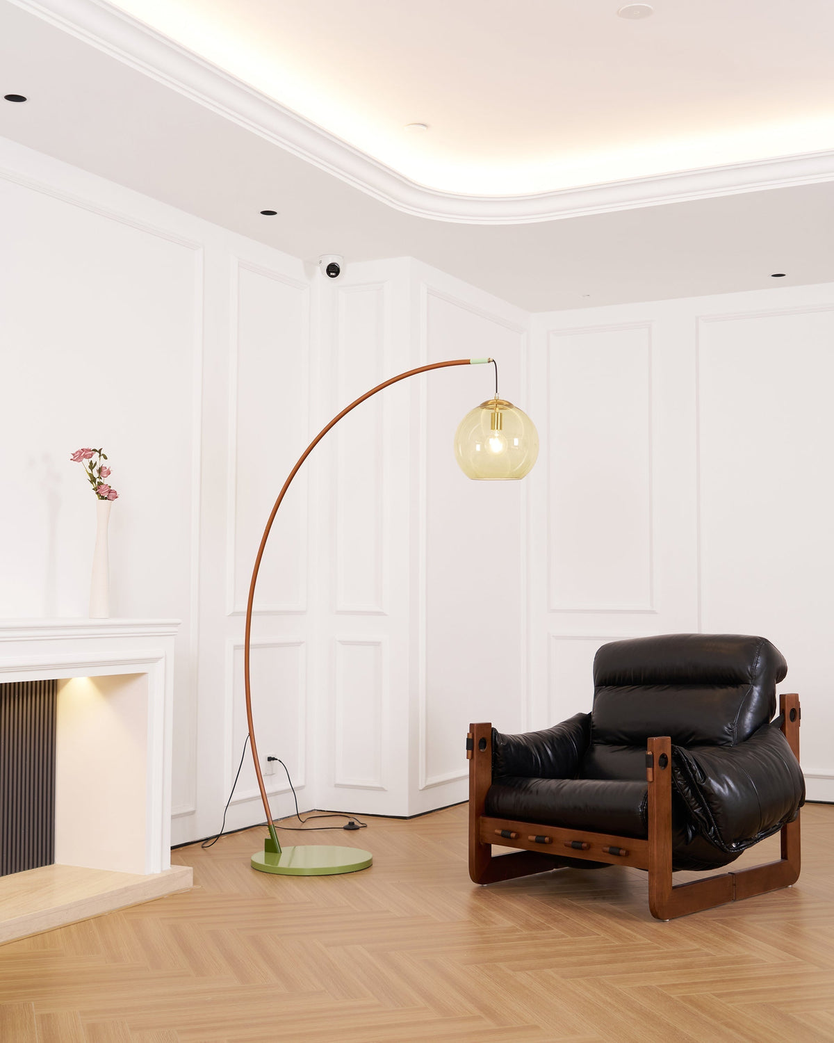 Joni bågformad golvlampa