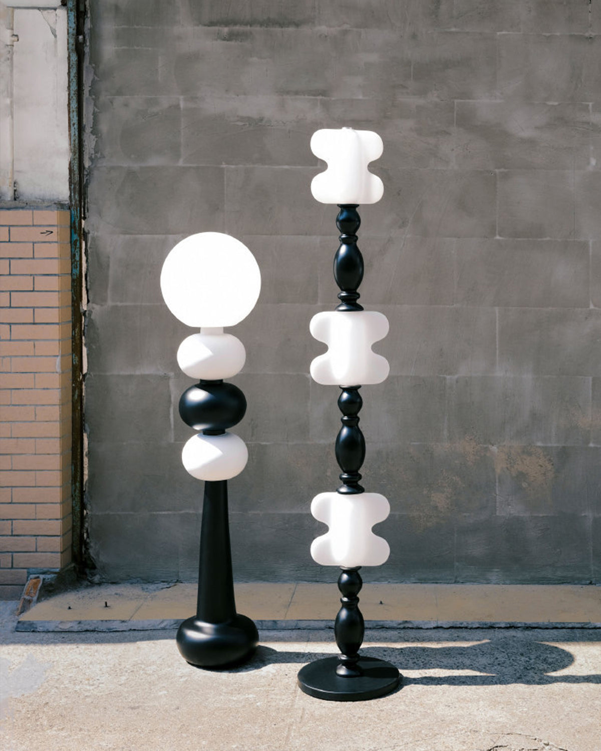Candeeiro de pé Totem